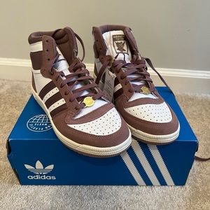 Brand new ADIDAS size 9